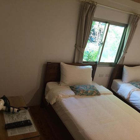 Hou Shan Ren Jia B&B Luye Eksteriør bilde