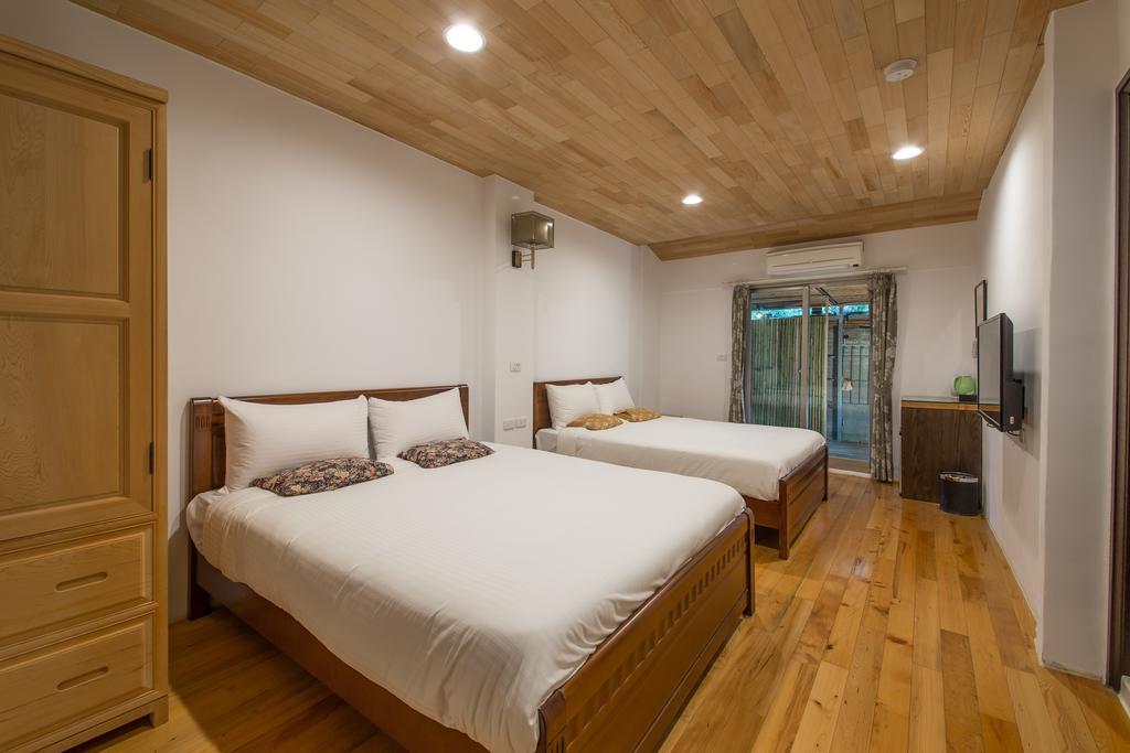 Hou Shan Ren Jia B&B Luye Eksteriør bilde